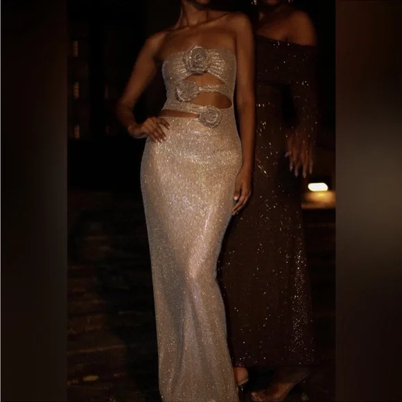 Meshki-  Stassie embellished Nude Strapless Flower Rose Diamante Maxi Dress - Picture 3 of 17